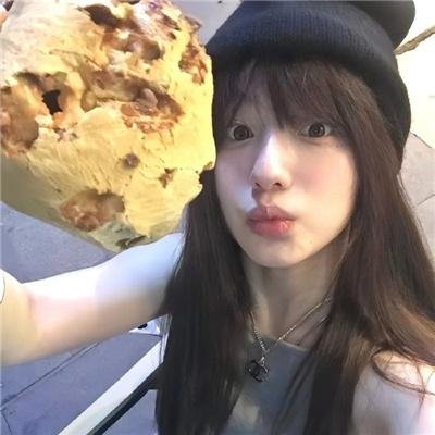 黑疯婆子闹监狱